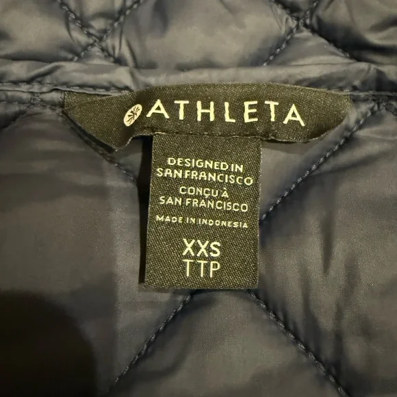 Athleta Navy Whisper Featherless Quilted Parka Jacket (Size XXS) - Picture 2 of 7